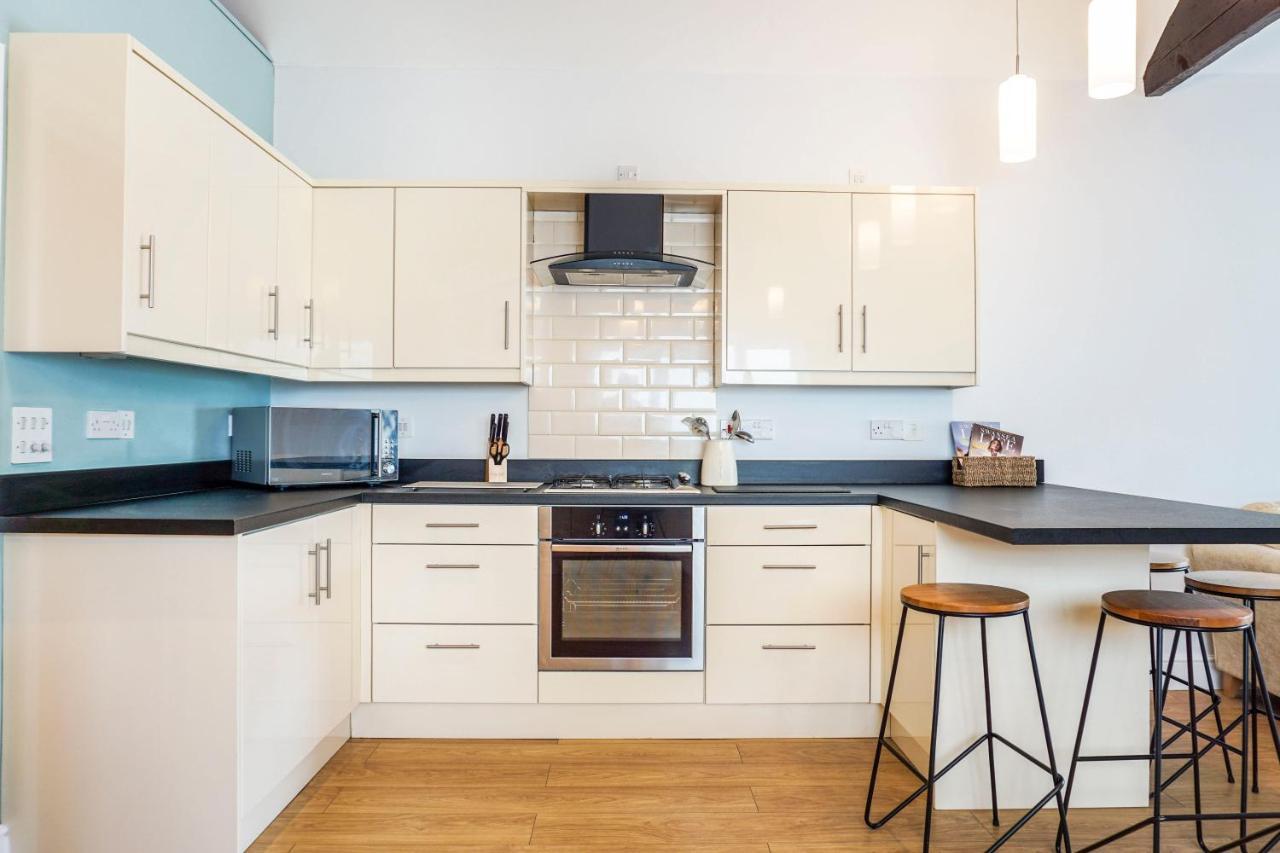 The Beach House - Fully Refurbed March 2024 Oystermouth Kültér fotó